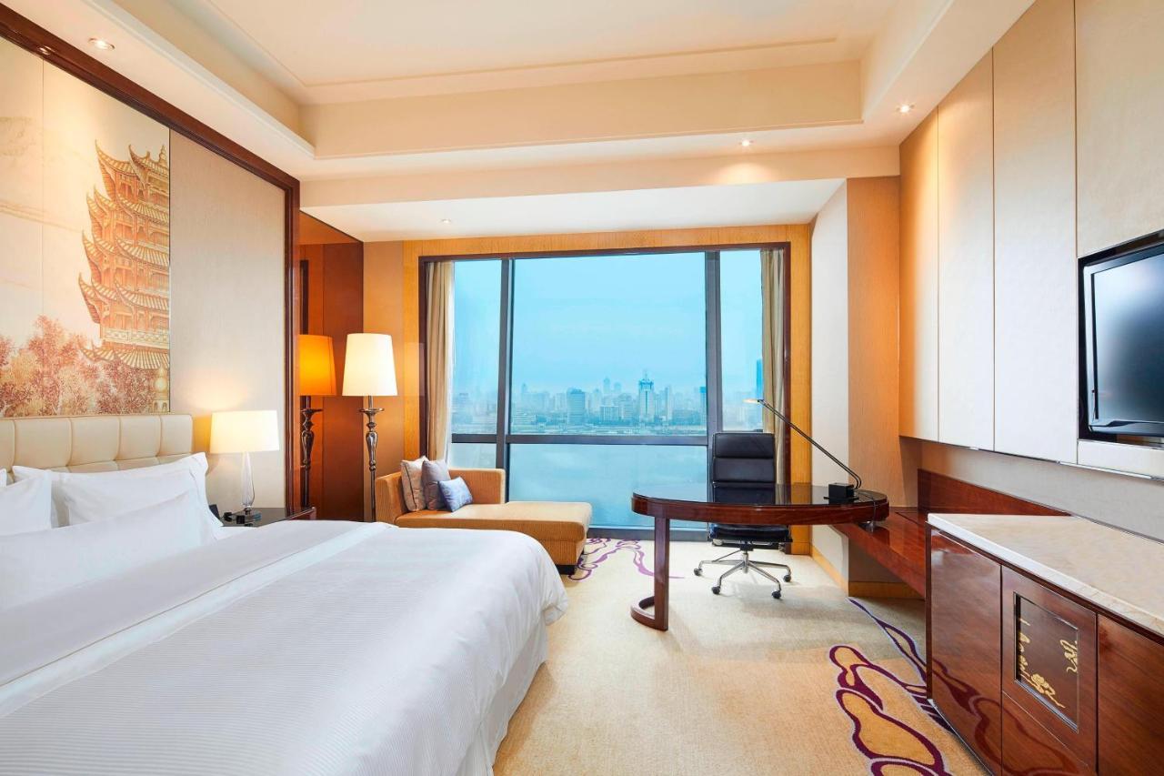 The Westin Wuhan Wuchang Экстерьер фото
