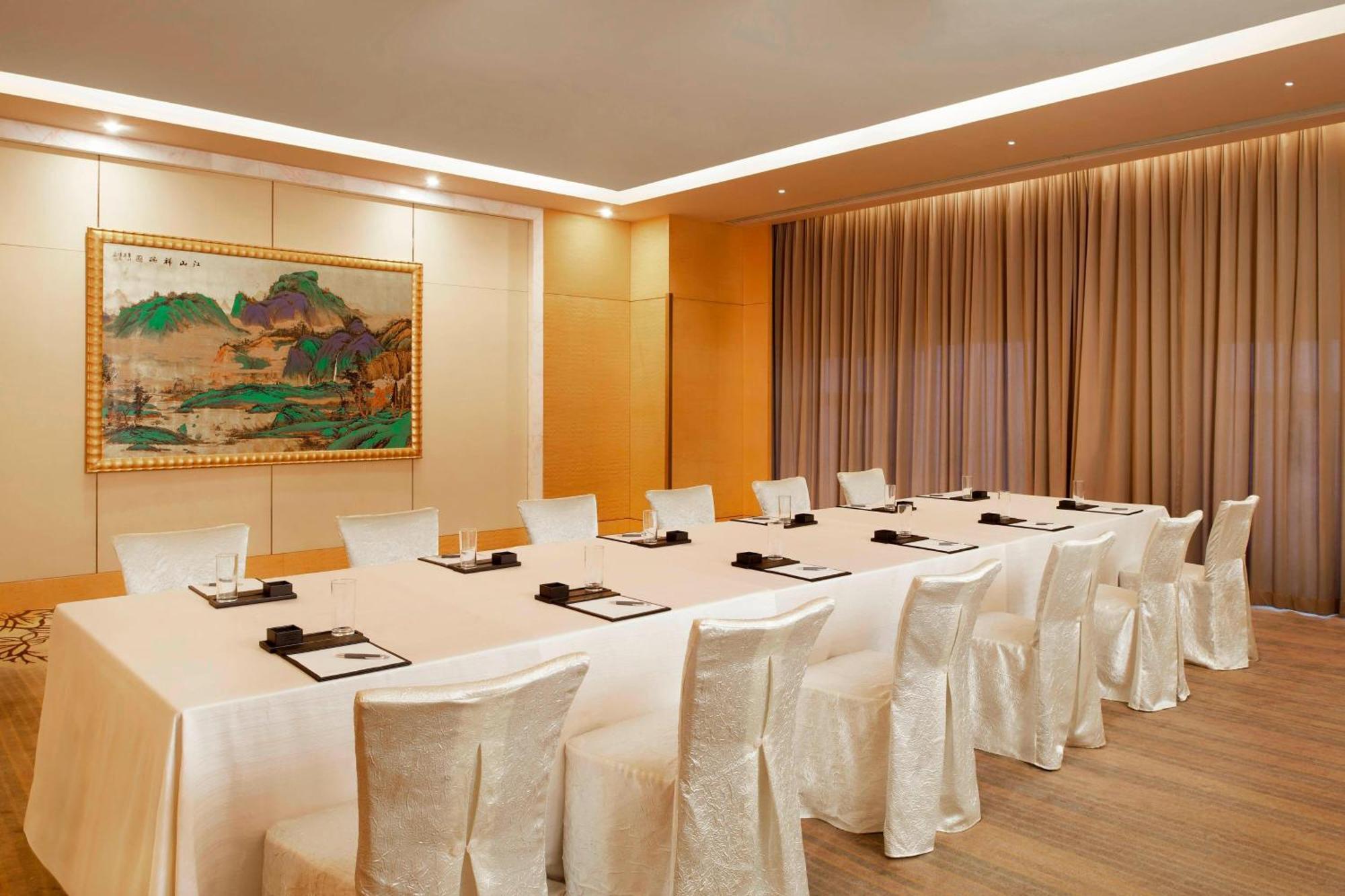 The Westin Wuhan Wuchang Экстерьер фото